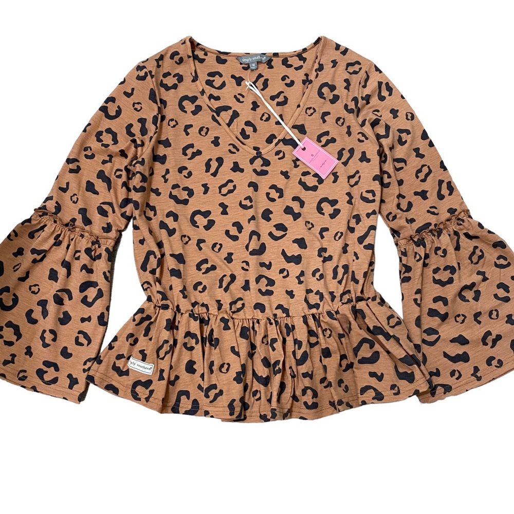 🆕Simply Southern Leopard Print Top {M}